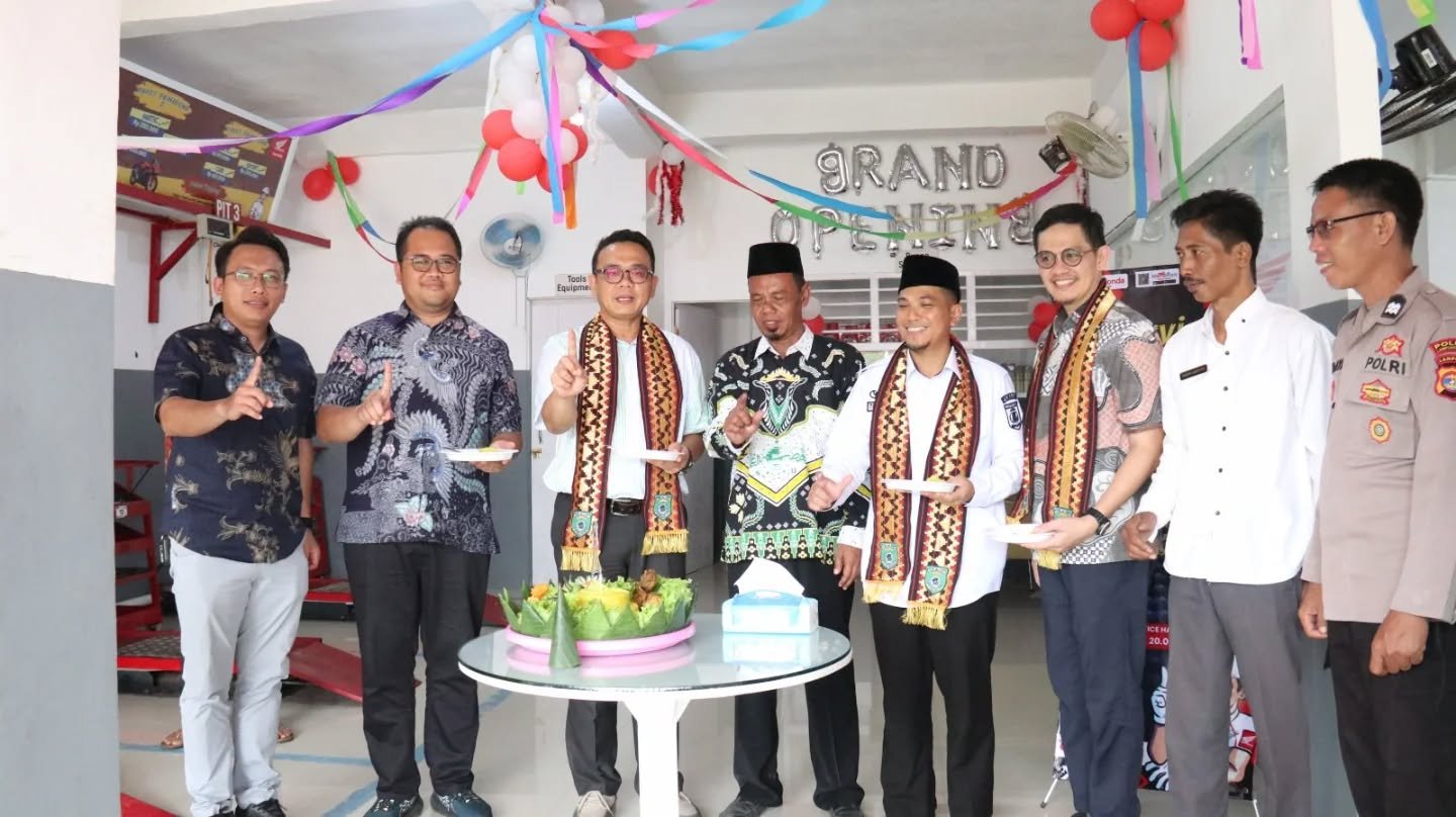 GRAND OPENING AHASS TEFA SMKS Ma’arif Purbolinggo Lampung Timur Bersama PT Astra Honda Motor
